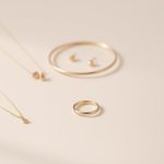 Minimalist jewelry style ideas